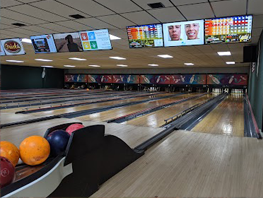 Bowling alley at Eagle Lanes
